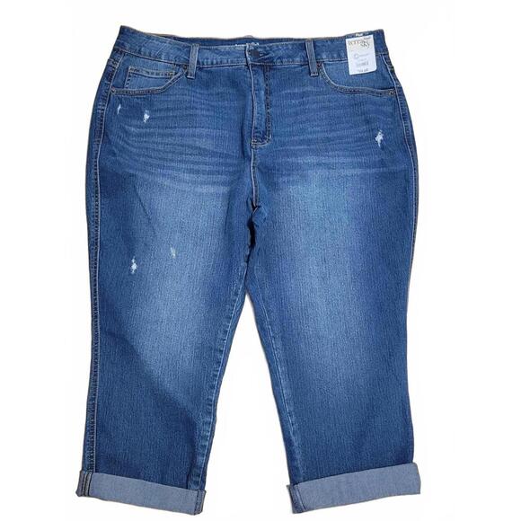 Denim - Terra Sky Medium Wash Skinny Denim Cuffed Capri Plus 16W